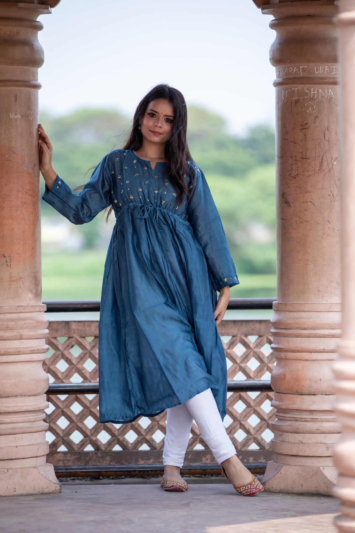 💎 Regal Chanderi Gown – Tradition Woven in Elegance